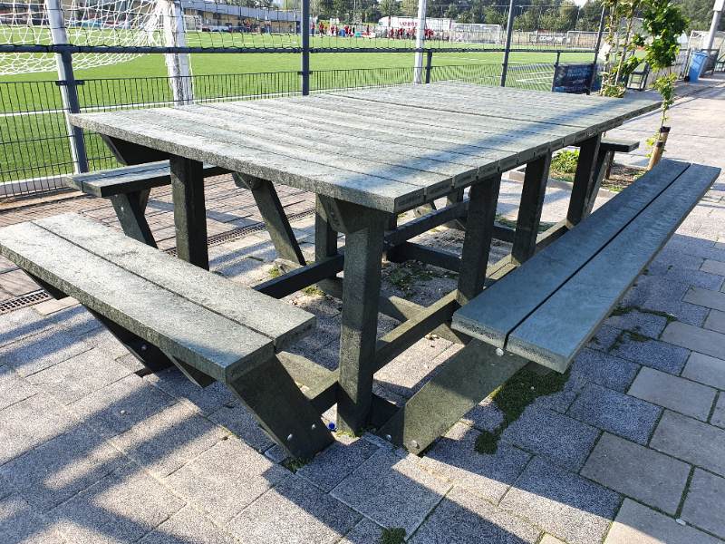 GreenMatter-teamtafel-Sportpark-Bijlmer